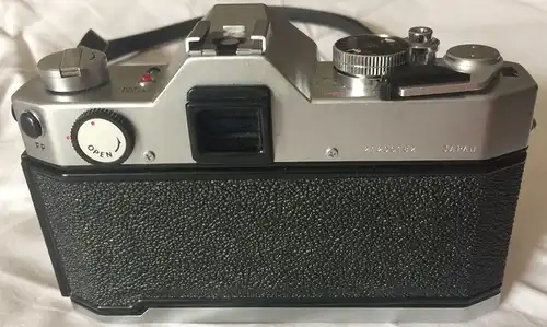 YASHICA TL ELECTRO Spiegelreflexkamera mit Objektiv