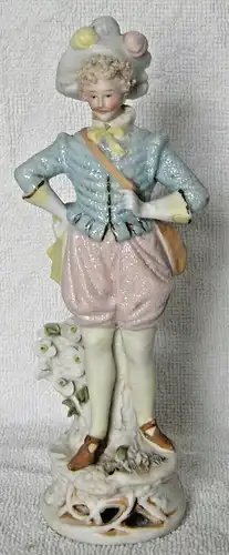 Figur aus Bisquit-Porzellan im Rokoko-Stil, bemalt