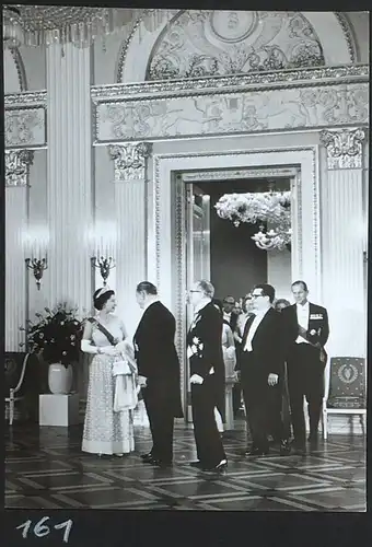 16 Originalphotogr.  Staatsbesuch Königin Elisabeth München 1965 , Meta Köhler