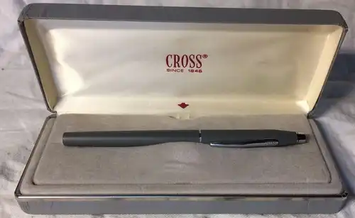 Patronenfüller der Marke CROSS in Originaletui