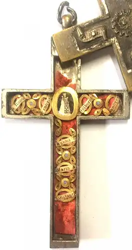 Reliquienkreuz aus Altötting, 19.Jahrhundert, gefüllt