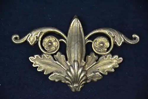 Zierornament, Beschlag für Möbel, Messing, etwa 1800