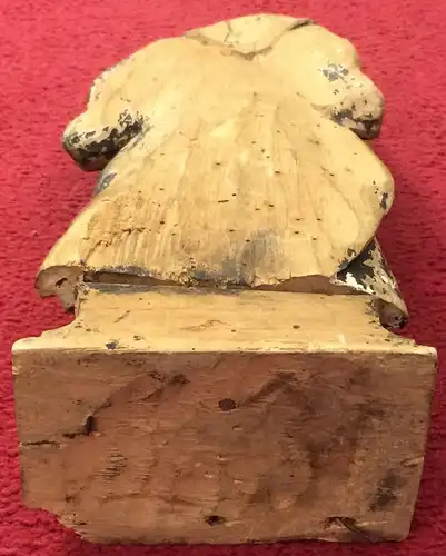 Geschnitzte Heiligenfigur aus Lindenholz, 18. Jahrhundert, beschädigt