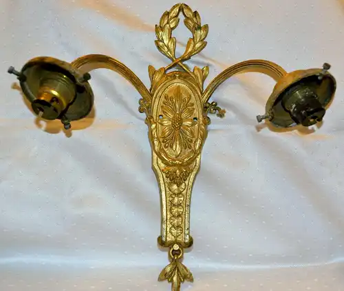 Wandlampe,zweiarmig,vergoldet,um 1900,wohl Großbritannien