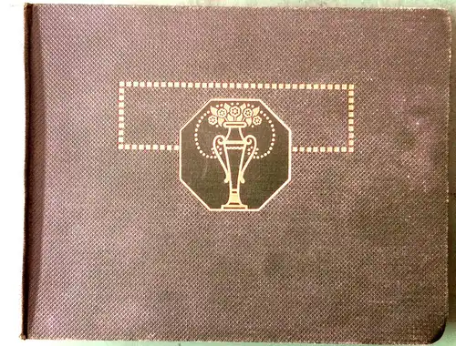 Kleines altes Jugendstil-Photoalbum mit 27 Photographien, ca. 1917