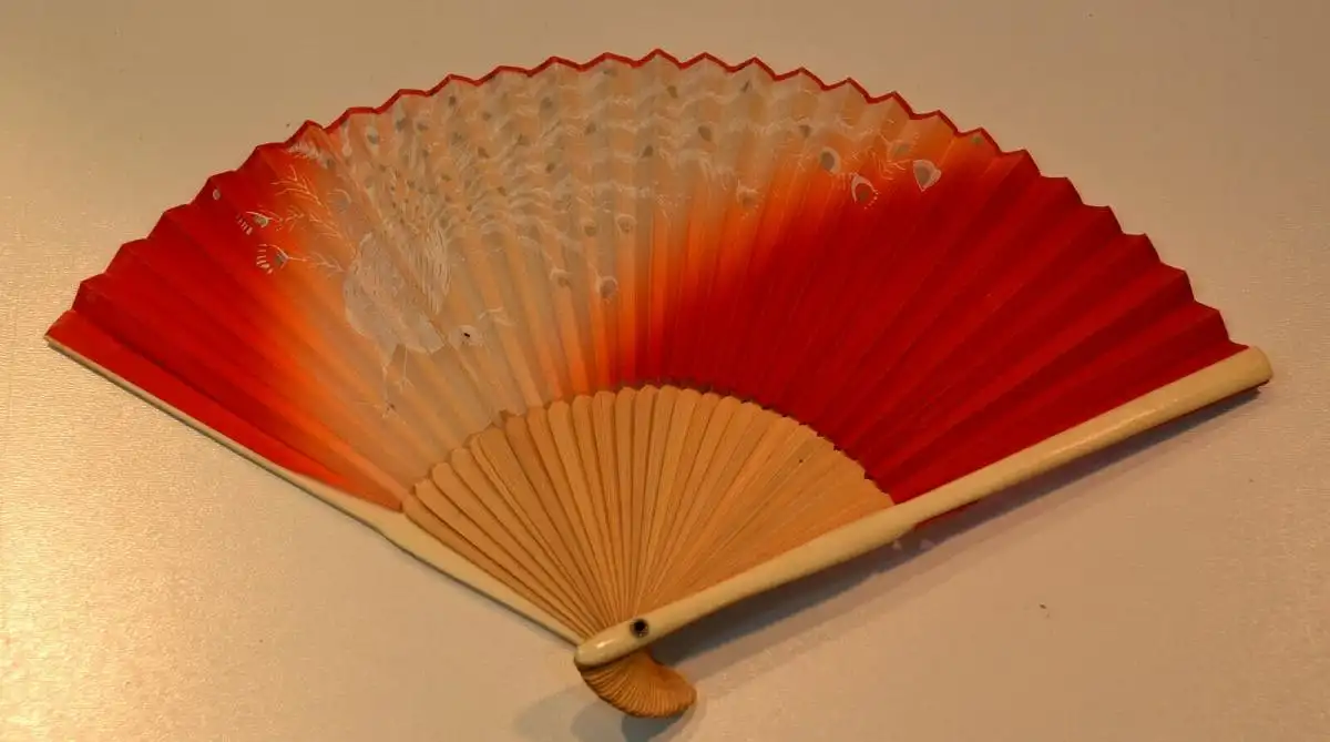 Zwei Fächer,Set,um 1920,guter Zustand mit Originalschachtel