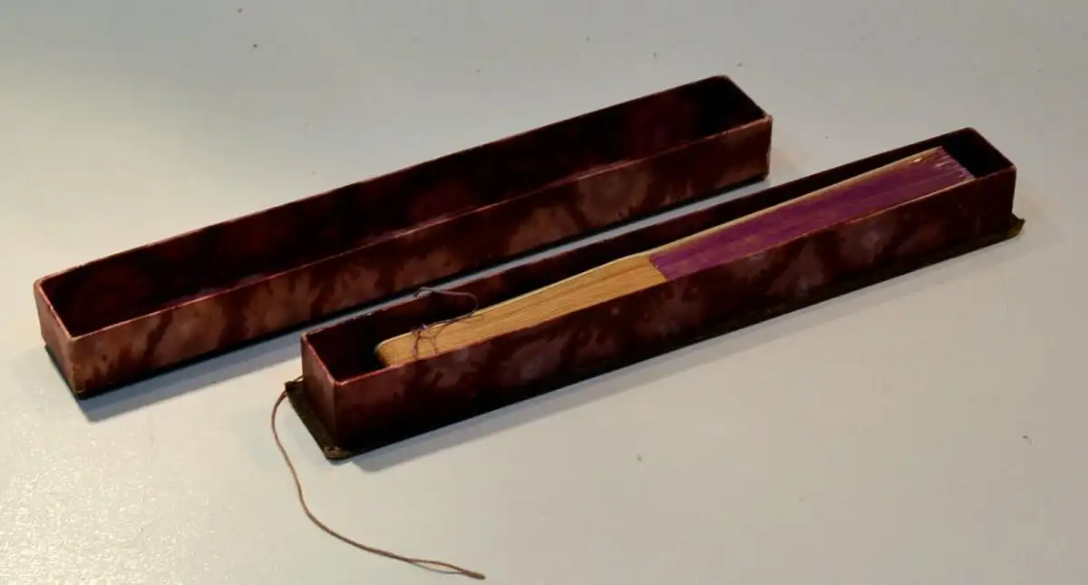 Zwei Fächer,Set,um 1920,guter Zustand mit Originalschachtel