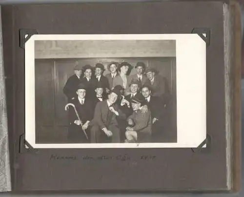 Kleines Photoalbum mit 47 Aufnahmen, 1910er – 1930er Jahre