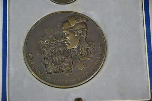 Abzeichen, Industrie- und Handelskammer München, 25 Jahre, Bronze, im Etui