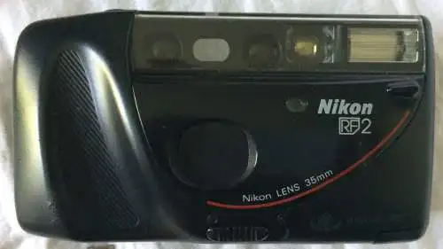 Kleinbildkamera Nikon RF 2 mit NIKON Lens 35mm