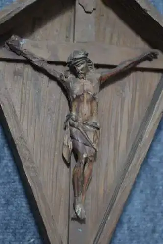 Skulptur,Kreuz, Jesus, Hartholz geschnitzt, etwa 1920, Südtirol