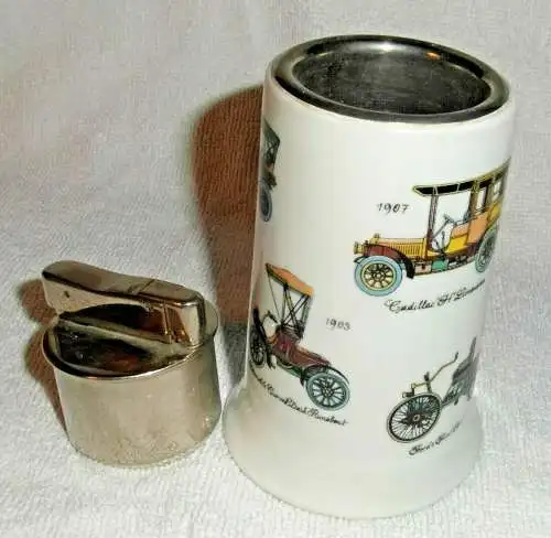 Benzin-Tischfeuerzeug aus Porzellan mit Oldtimer-Motiven