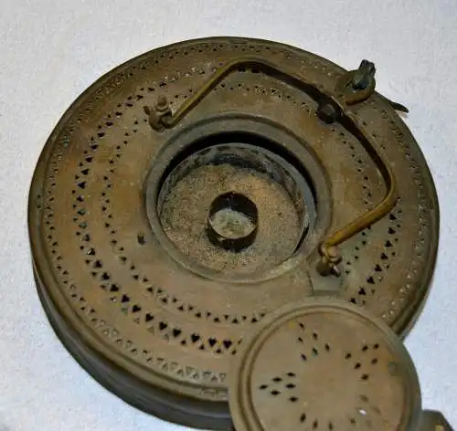 Osmanische Zeltlampe,2-teilig,a.Messing gearbeitet, drahtverstärkter Faltenbalg