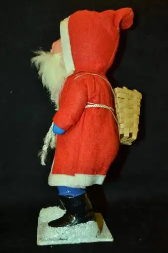 Nikolaus Figur,Kunststoff, Mitte 20. Jhdt. roter Mantel,blaue Handschuhe,20 cm