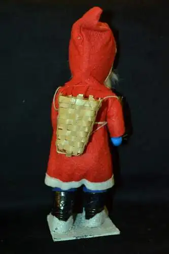 Nikolaus Figur,Kunststoff, Mitte 20. Jhdt. roter Mantel,blaue Handschuhe,20 cm