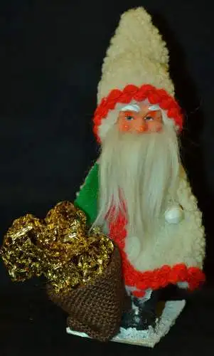 Nikolaus Figur, Kunststoff,wohl Mitte des 20. Jhdt. weißer Mantel,20 cm