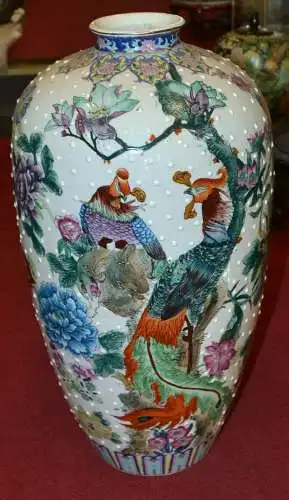 Chinesische Vase mit Vögeln und Blüten,sehr dekorativ