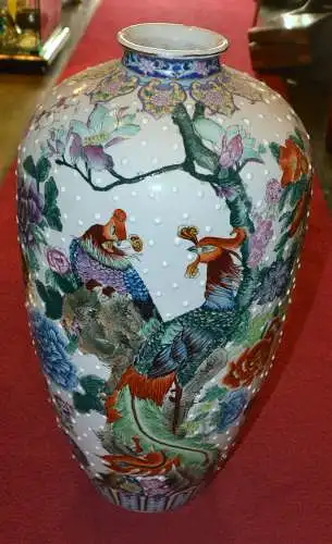 Chinesische Vase mit Vögeln und Blüten,sehr dekorativ