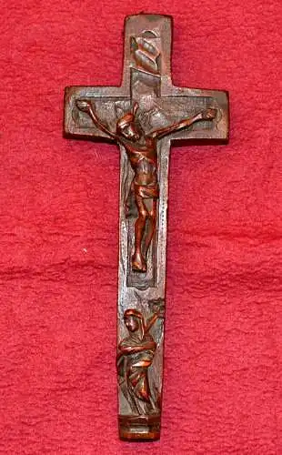 Reliquienkreuz in Buchsbaum ,18. Jhdt. Volkskunst