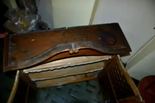 Bäuerlicher Vitrinenaufsatz,Weichholz,Zweitürig,um 1860, für Restaurator