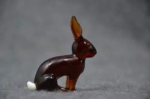 Osterhase, Glas