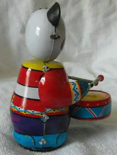 Blechspielzeug,Trommelnder Pandabär im Originalkarton,China