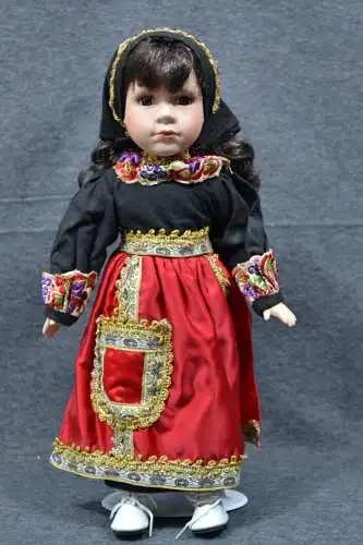 Puppe , Siebenbürgen? Tracht, 38 cm, mit Ständer