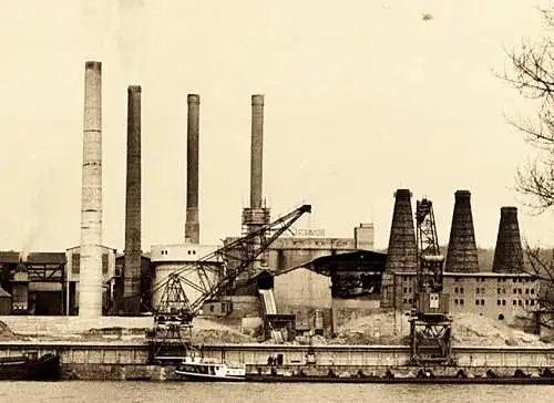 Fotografie,Zementwerk Bonn,1920,Industrie am Rhein,auf Agfa Provira Papier