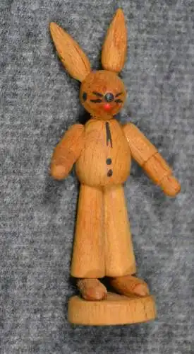 Osterhase, Holz, Thüringen, 