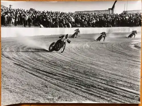 Photographie Sandbahnrennen, 1960er Jahre, wohl von Heidrun Reindl-Keller