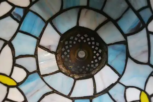 Lampenschirm,i.d. Art v.Tiffany, Glas, für Tischleuchte