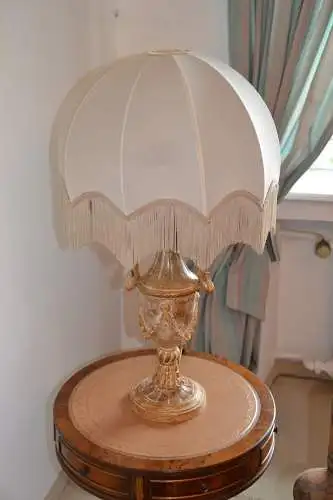 Tischlampe, Holz handgeschnitzt, gefasst, Empirestil,Stoffschirm,ca.1970