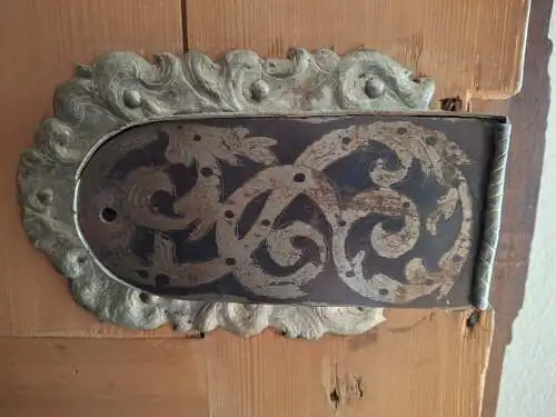 Möbel,Barockschrank 2-türig, Eiche und Tanne, wohl fränkisch, um 1700