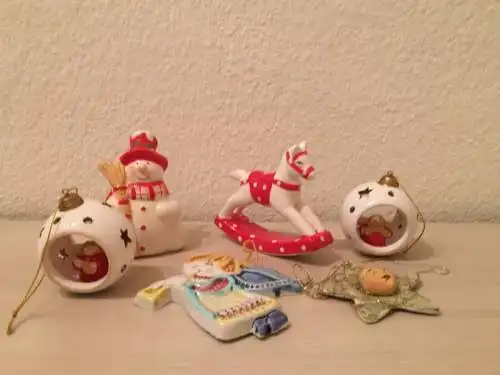 Porzellan Weihnachtsschmuck, 6 Stück, 20.Jhdt