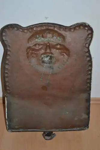 Möbel,Lavabo, ( Wand-Brunnen )  18. Jhdt., Kupfer