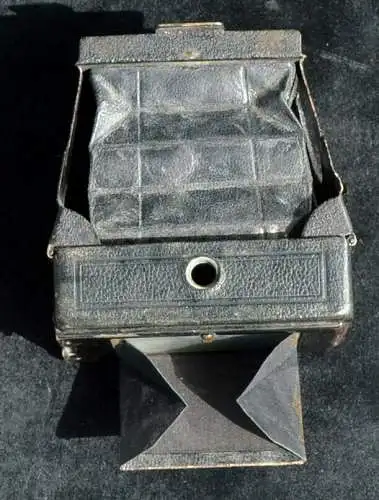 Kamera Ernemann Mignon - Faltkamera (Gate Federbein) 6,5 x 9,5 x 2,5 cm,1915
