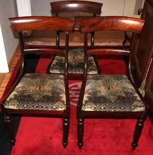 Möbel,4 Mahagonistühle.England,19.Jhdt,viktorianisch