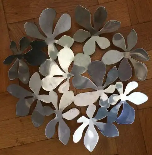 Große Obstschale aus Metall, ohne Marke, ca. 1970er Jahre