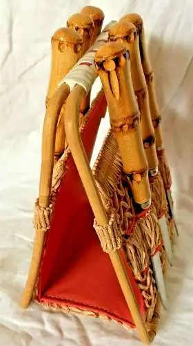 Set von sechs Obstmessern mit Bambusgriffen auf kleinem Ständer,1950
