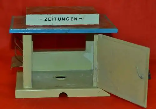  Zeitschriftenkiosk, Blech,ca.1950, für Eisenbahn