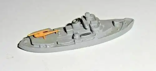 2 Schiffsmodelle Eisbrecher „WIND KL“ + 1 Schiffsmodell „FM/S Essen“