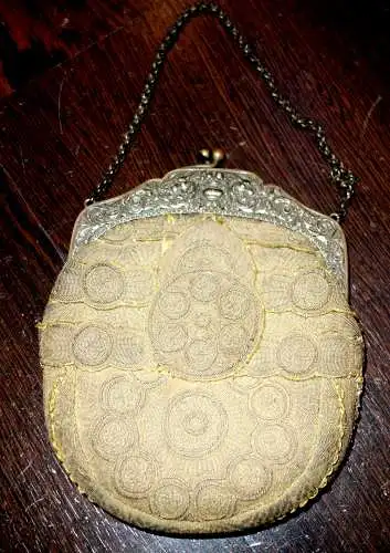 Kleine Tasche,Anfang 19.Jhdt,Silber u.Silberdrahtstickerei,wohl alpenländisch 