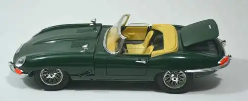 Modellauto 1961er "Jaguar E-Typ Cabriolet"