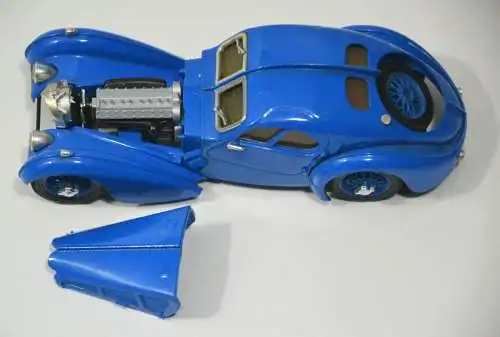  Modellauto "Bugatti Typ 57 SC", Baujahr 1938
