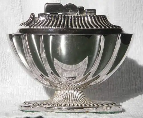 Top-erhaltenes halbautomatisches Benzin - Tischfeuerzeug von  ASR