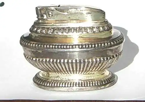 Benzin-Tischfeuerzeug „QUEEN ANNE“ von RONSON