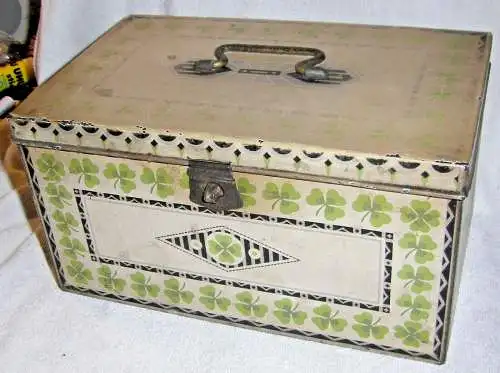 Wunderschöne alte Jugendstil-Blechkiste mit Henkelgriff, Kleeblattdekor
