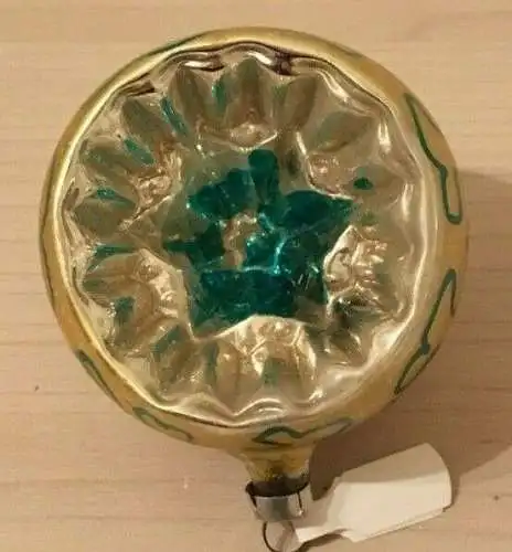 Baumschmuck,Kugel silber-grün bemalt,Glas,ca.1960,zum Aufhängen