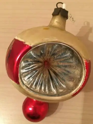 Baumschmuck,Weihnachten, Kugel, rot-silber, bemalt,Glas,ca.1960,zum Aufhängen