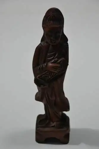 Figur aus Holz, verm. asiatischer Heiliger oder Gelehrter